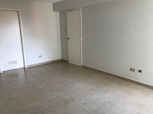 Imagen 11 de 16 de Apartamento En Venta- Prados Del Este - Tulio Perez - 04166053270- Mls #22-6193