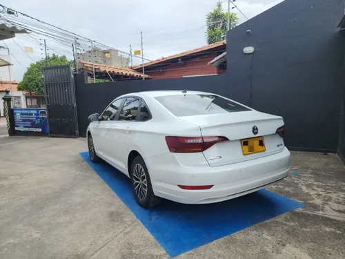 Volkswagen Jetta Vii 1.4 Tsi Highline