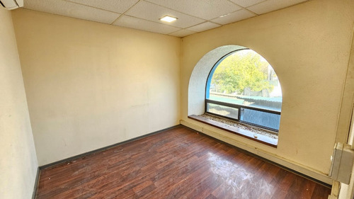 Bodega - Galpón - Oficinas, Entrega Inmediata