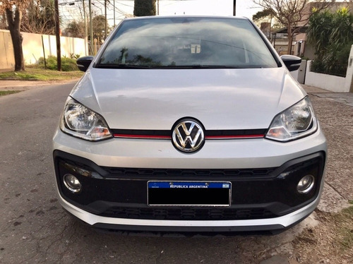 Imagen 2 de 15 de Volkswagen Up! 2018 1.0 Pepper 101cv