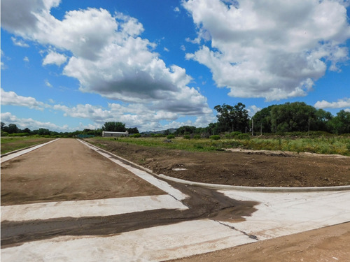 Lote En Venta 300 M2. Zona La Rural. Tandil