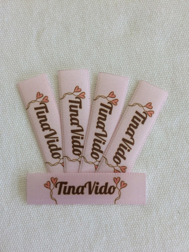 Etiquetas Personalizadas Cetim Tecido 300un -  1,5cm X 4cm