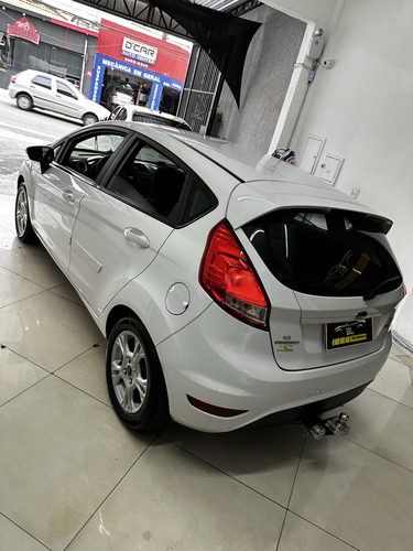 Ford Fiesta 1.6 SE HATCH 16V FLEX 4P POWERSHIFT