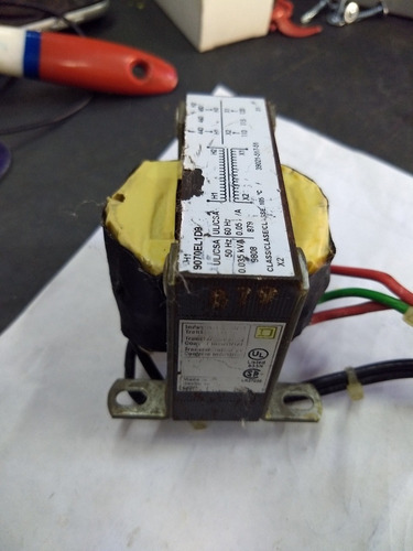 Transformador Square D 0.5va 9070el1d9 440v -115v (Usado)