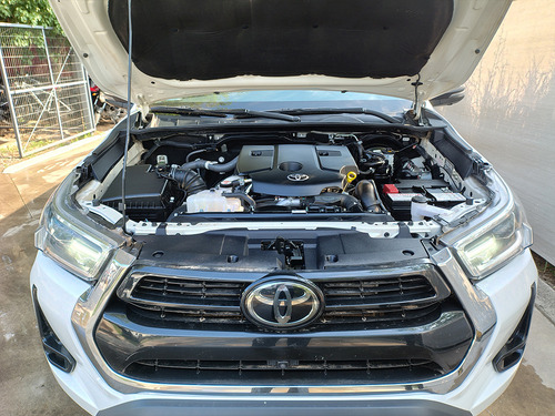Toyota Hilux Pick-Up 2.8 Cd Srx 177cv 4x4 At