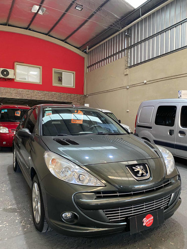 Peugeot 207 1.6 Xt