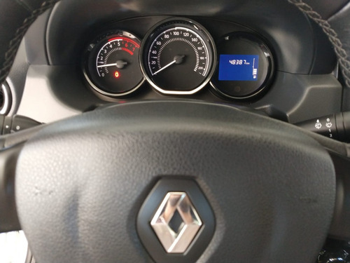 Renault Duster Oroch Privilege 2.0n M/t