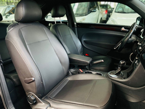 Imagen 12 de 15 de 2013 Volkswagen The Beetle 2.5 Sport Tiptronic