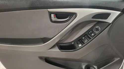 Hyundai Elantra 1.8 Gls Premium At