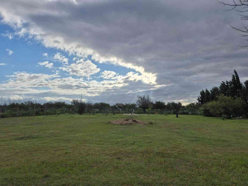 ¡se Vende Excepcional Lote En Campos Del Virrey!