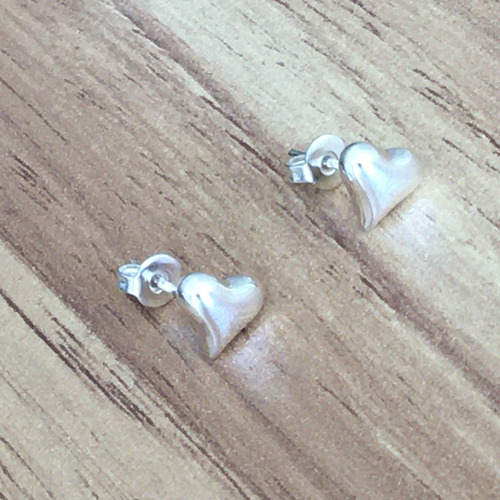 Imagen 4 de 10 de Aretes Broquel De Plata .925 Corazon Niña Mujer Agálea