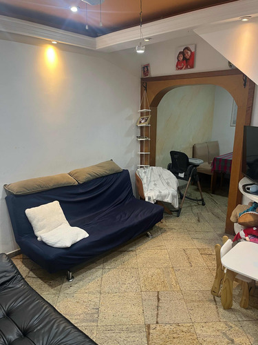 Casa Na Barra Funda De Dois Andares Próximo Ao Metrô