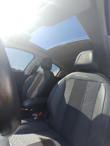 Peugeot 208 1.6 Urban Tech