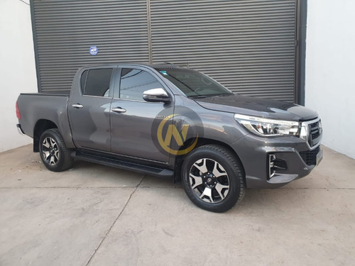 Toyota Hilux 2.8 Cd Srx 177cv 4x2 At