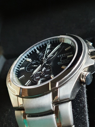 Citizen Eco-drive Tinanium Sapphire