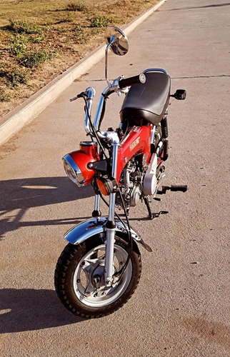 Honda Dax 70 Japón 2001