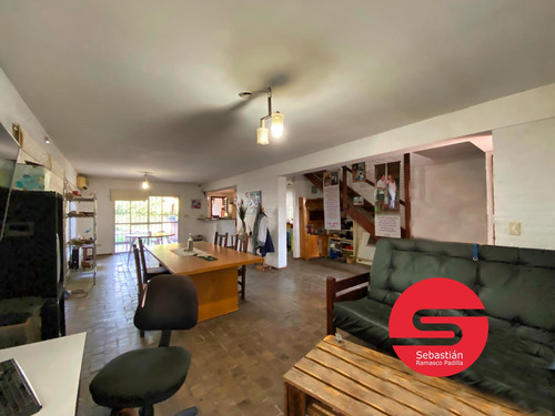 Casa Venta 3 Fisherton Dormitorios Pileta Jardín Quincho