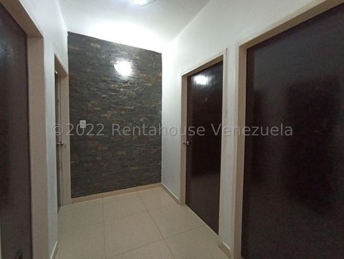 Imagen 24 de 29 de Apartamento En Venta Zona Centro Maracay 23-19616 Hc