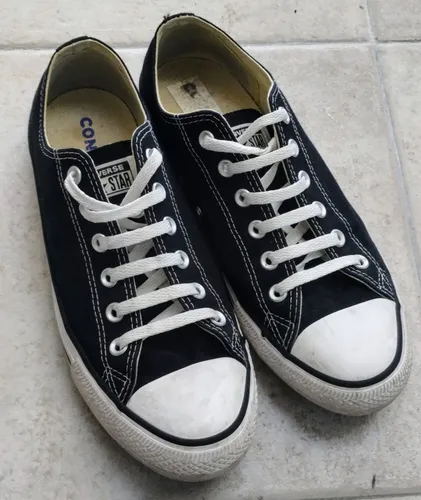 Converse negras usadas hotsell