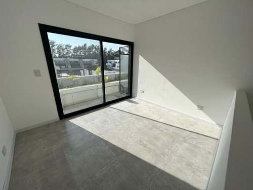Imagen 7 de 9 de Departamento - Canning (ezeiza)