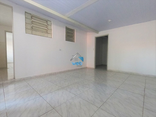 Imagem 19 de 30 de Uma Ótima Oportunidade Para Você, Que Está Procurando Por Imóveis No Cajuru, São Duas Casas De 75m² Cada, Em Um Terreno De 300m² No Conjunto Mercúrio, Com Fácil Acesso À Br-277. - Ca01674 - 70162767