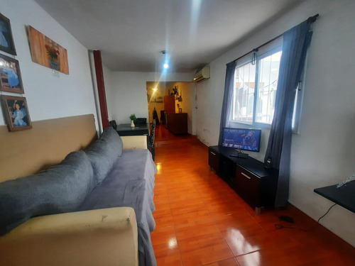Imagen 17 de 26 de Casa Venta 4 Ambientes Villa Ballester Cochera