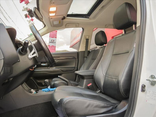 Imagem 4 de 12 de Mitsubishi Outlander Outlander 2.0 16v Teto Solar E Bancos D