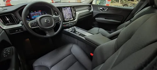Volvo XC60 2.0 T8 Plus