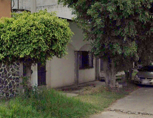 Casa En Venta En Pedregal De Las Fuentes, Jiutepec, Morelos, A0512