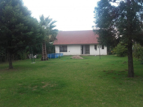 Chalet En 2 Plantas Sobre Lote De 20 X 35