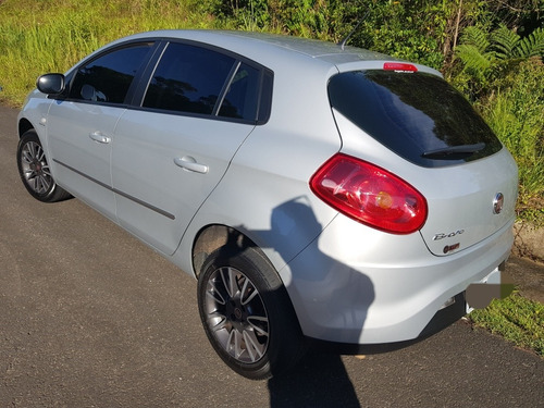 Fiat Bravo 1.8 16v Essence Flex Dualogic 5p 2011