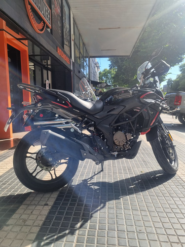 Voge Ds 300