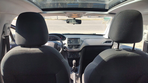 Peugeot 208 1.6 Allure