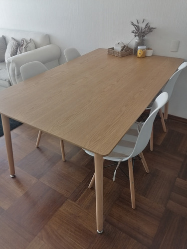 Comedor 4 Sillas, Mesa Con Base Desmontable, Muy Poco Uso (Usado)