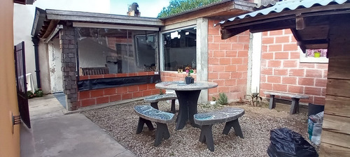 Imagen 22 de 25 de 4 Ambientes En Barrio Residencial