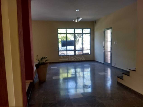 Imagem 2 de 6 de Aluguel De Casas / Padrão Na Cidade De Araraquara 10518