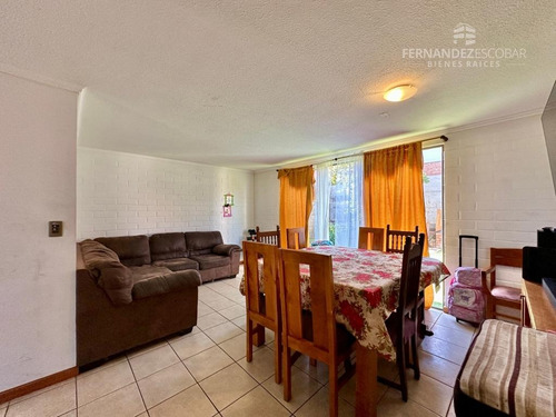 San Felipe - Vende Casa De Dos Pisos 3d 2b 1e- Cond La Troya
