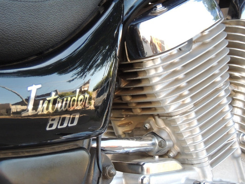 Suzuki Intruder Vs 800 1994