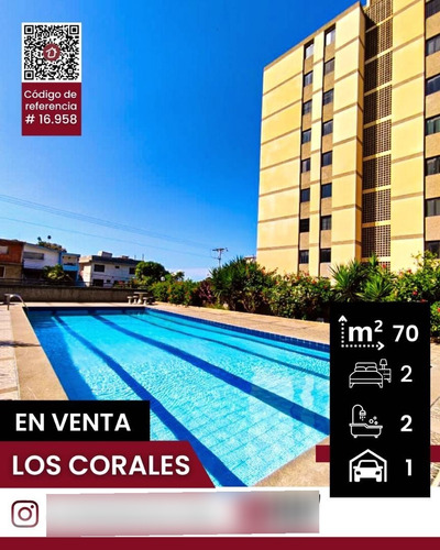 Venta - Apartamento En Los Corales, Estado La Guaira.