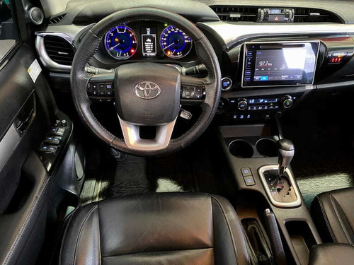 Imagem 9 de 15 de Toyota Hilux Cd Srx 4x4 2.8 Tdi 16v Diesel Aut 2016