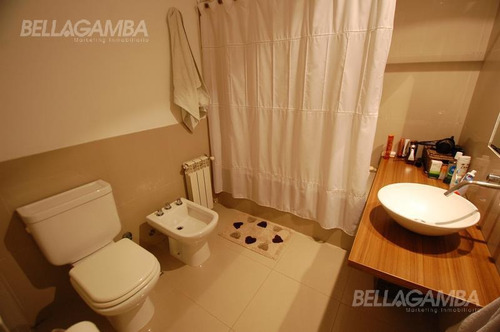 Imagen 9 de 16 de Monoambiente Con Cochera Fija Y Cubierta. Amenities.