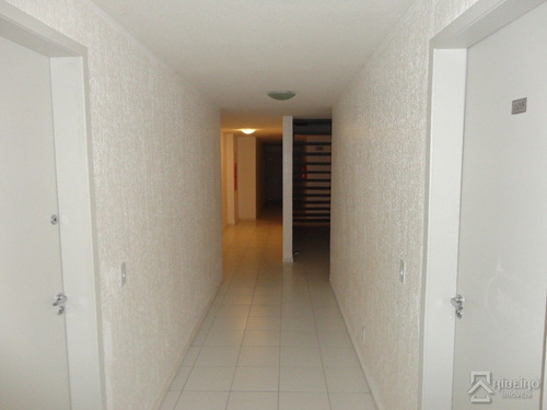 Imagem 3 de 12 de Apartamento - Ina - Ref: 5687 - V-5687
