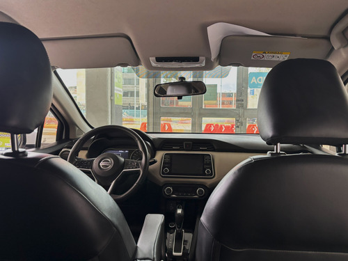 Nissan Versa 1.6 Exclusive