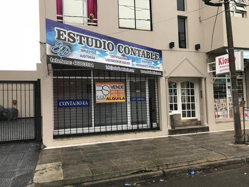 Imagen 2 de 8 de Local En Venta - Moron