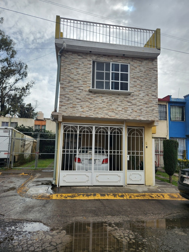 Casa En Venta 3 Recamaras En Paseos De Tultepec 