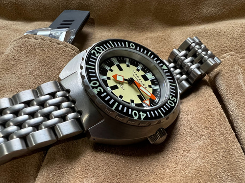 Reloj Maranez Samui Army Titanium 300m Auto No Doxa (Usado)