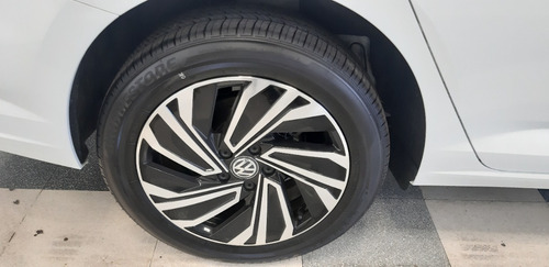 Imagen 7 de 16 de Volkswagen Vento 1.4t Highline Md