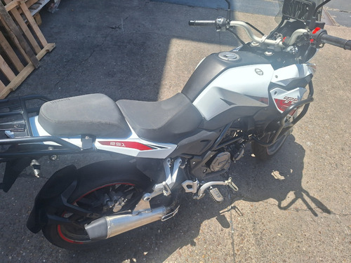 Benelli Trk 251 2020 6000km