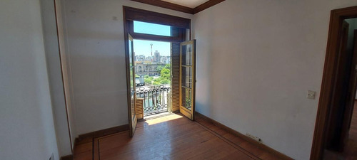 Imagen 29 de 29 de Avenida Rivadavia Al 3000 Y La Rioja 150 M2 4 Ambientes