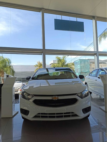 Imagen 16 de 21 de Chevrolet Onix Joy Plus 1.4